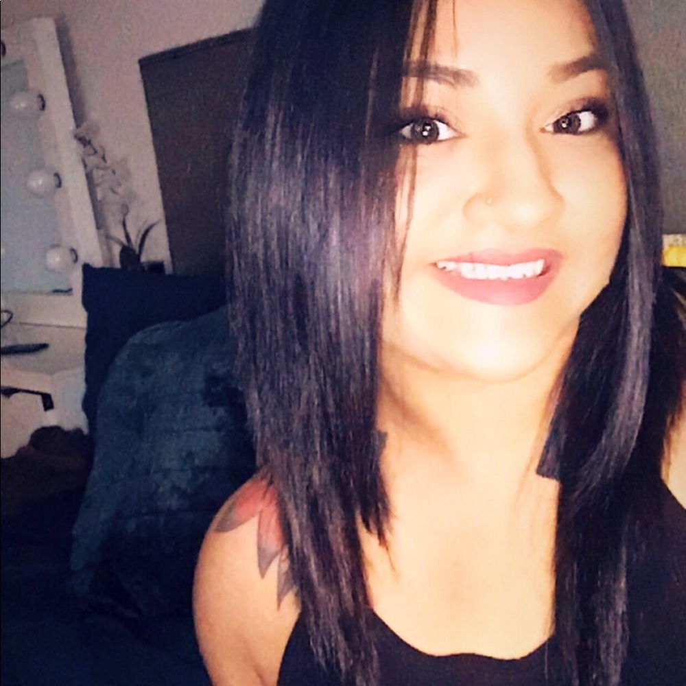 Meet your Posher, Kelly